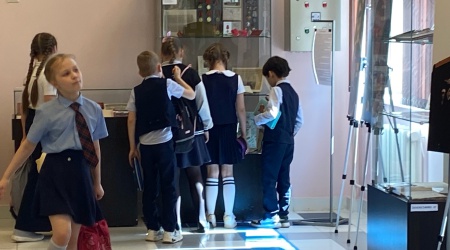 Экскурсия по выставке «Защитникам Отечества.. _ (Закрытая группа) Информация на сайт НБ_1