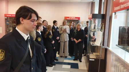 Экскурсия по выставке «Защитникам Отечества.. _ (Закрытая группа) Информация на сайт НБ_5