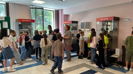 Экскурсия по выставке «Защитникам Отечества.. _ (Закрытая группа) Информация на сайт НБ_4