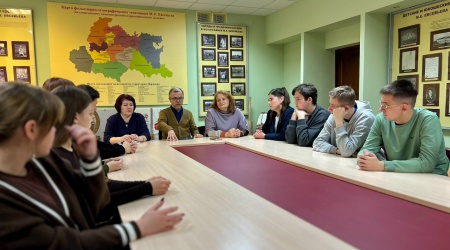 круглый стол1