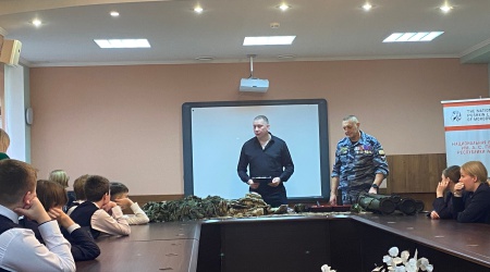 Патриотический час «Героями не рождаются, героями.. _ (Закрытая группа) Информация на сайт НБ