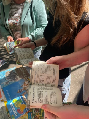 «Аллея книжных сюрпризов» в парке им. А. С... _ (Закрытая группа) Информация на сайт НБ (1)