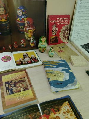 Книжная выставка «Многоцветье российских р... _ (Закрытая группа) Информация на сайт НБ (6)