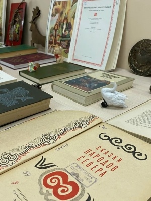 Книжная выставка«Легенды и сказки разных н... _ (Закрытая группа) Информация на сайт НБ