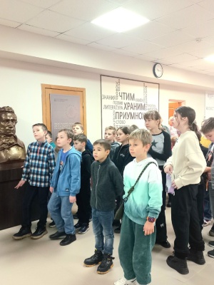 Лицеисты в Пушкинке _ (Закрытая группа) Информация на сайт НБ (9)